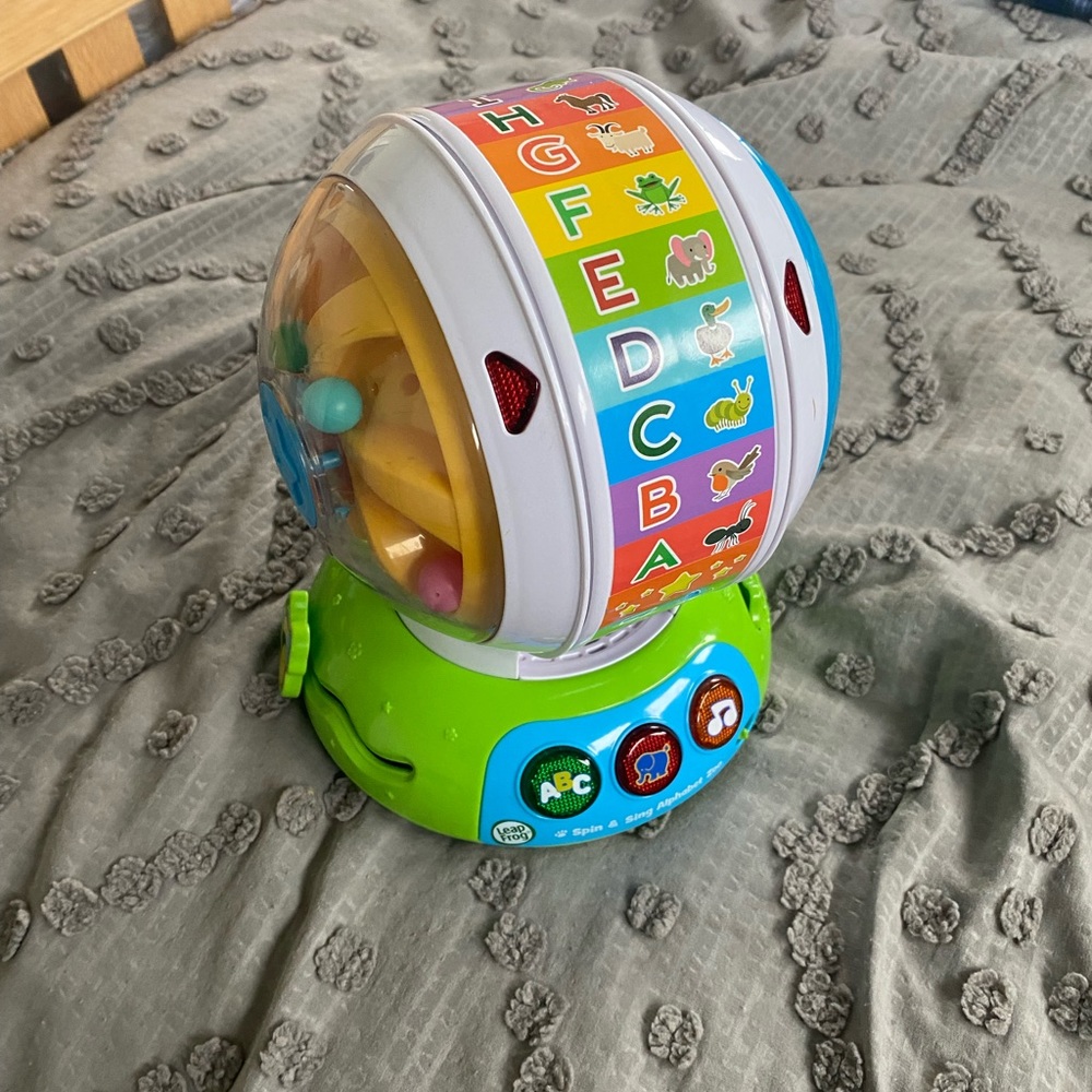 Leap Frog Spin & Sing Alphabet Zoo